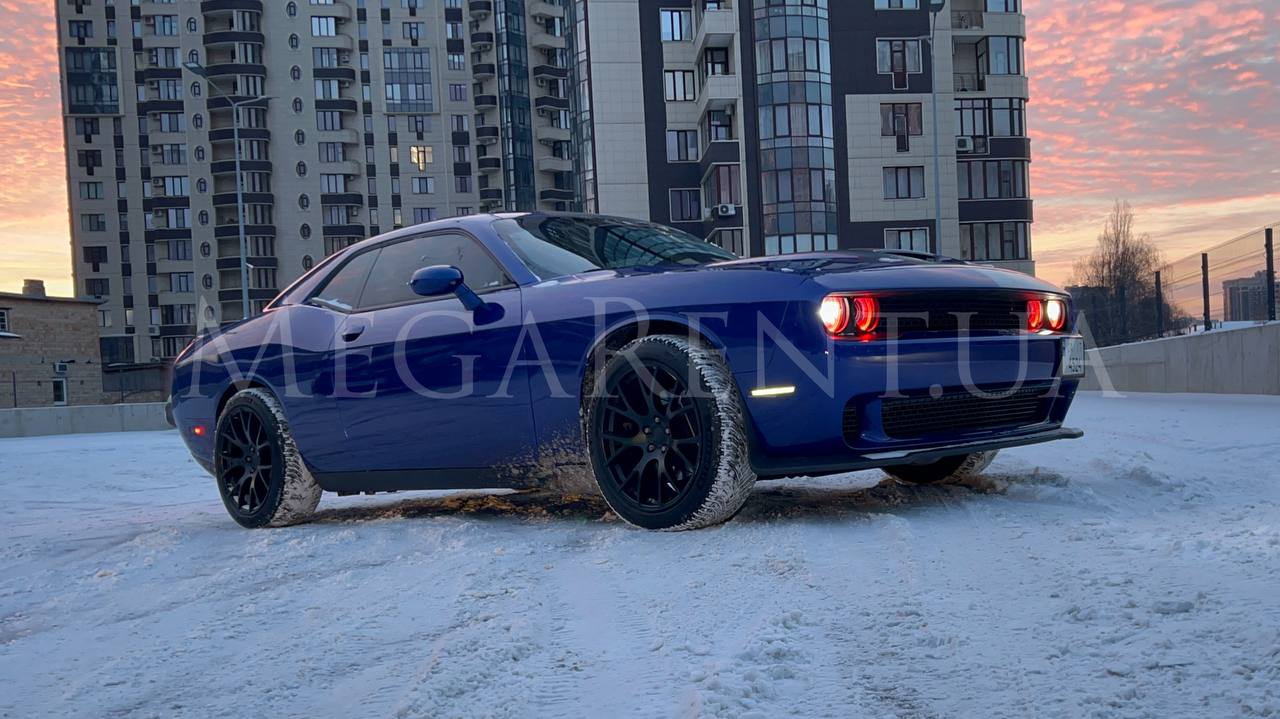 Оренда авто Dodge Challenger GT у Києві - Мегарент