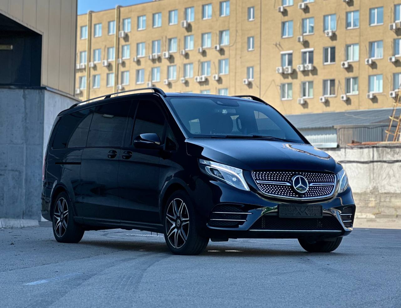 Mercedes-Benz V class