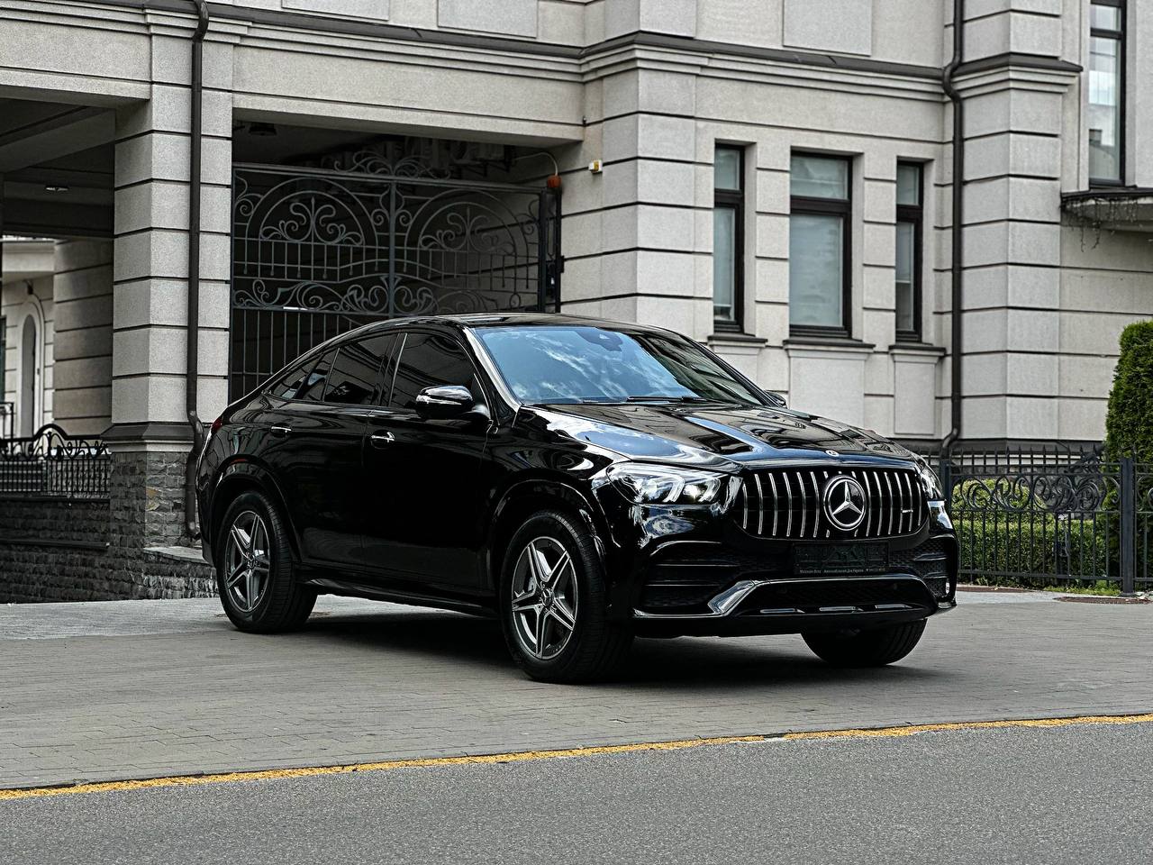   MERCEDES-BENZ GLE Coupe 53 AMG   - 