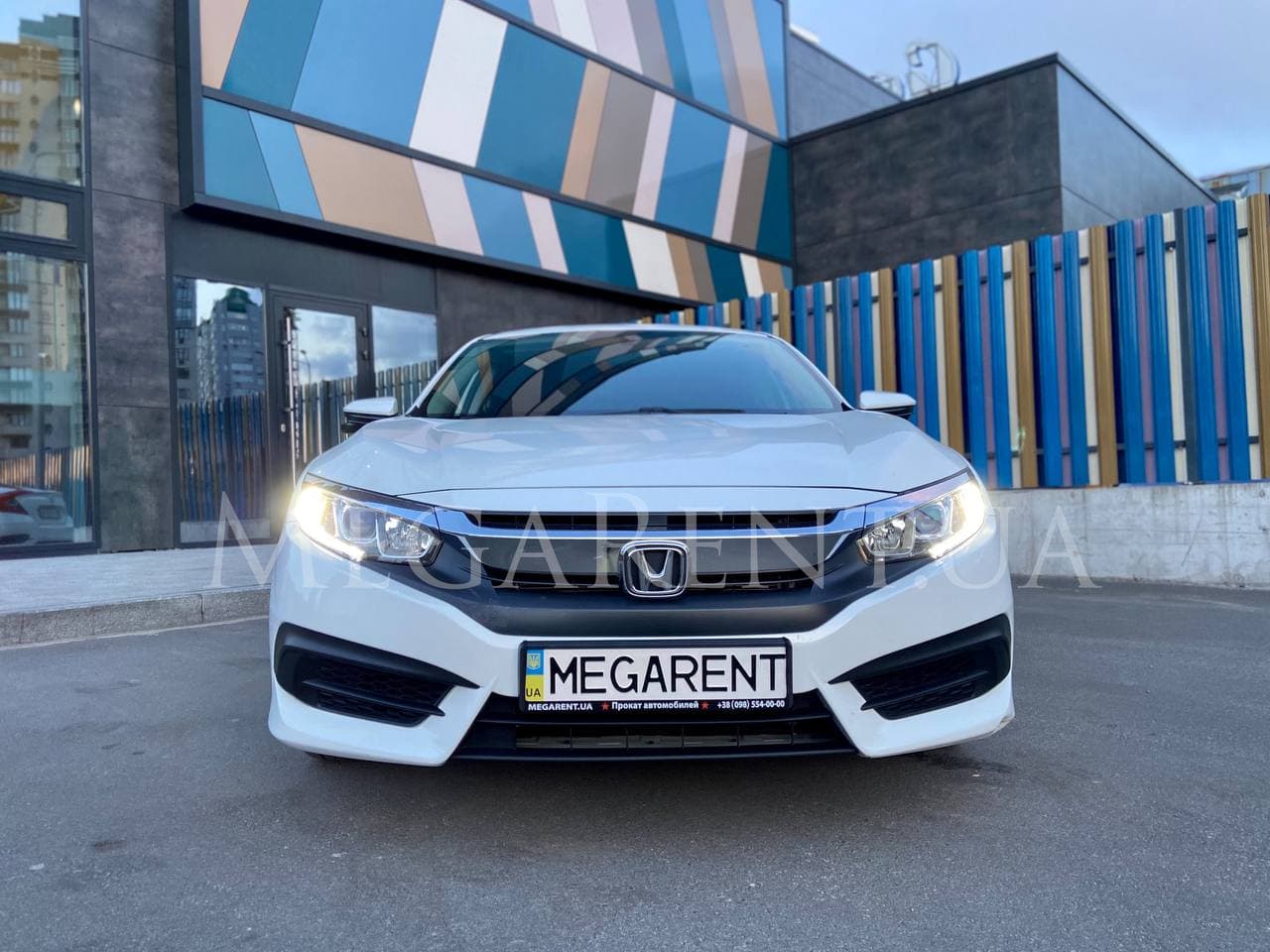 Car rental Honda Civic in Kyiv - photo 2