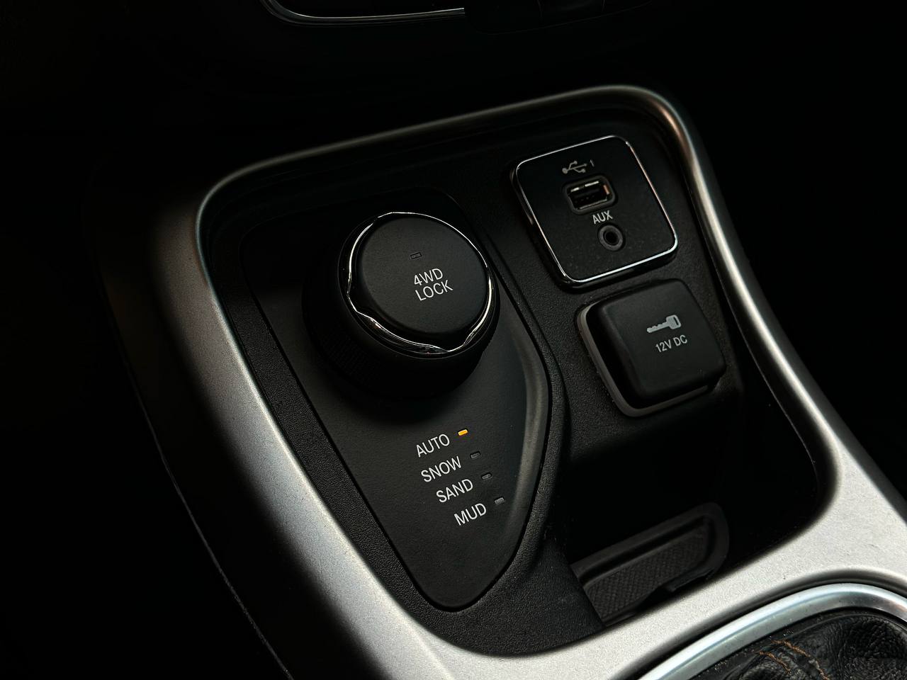   JEEP COMPASS   -  7