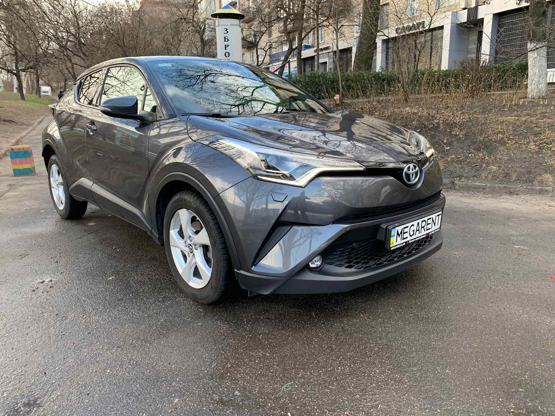 Car rental Toyota C-HR 2018 in Kyiv - photo 7