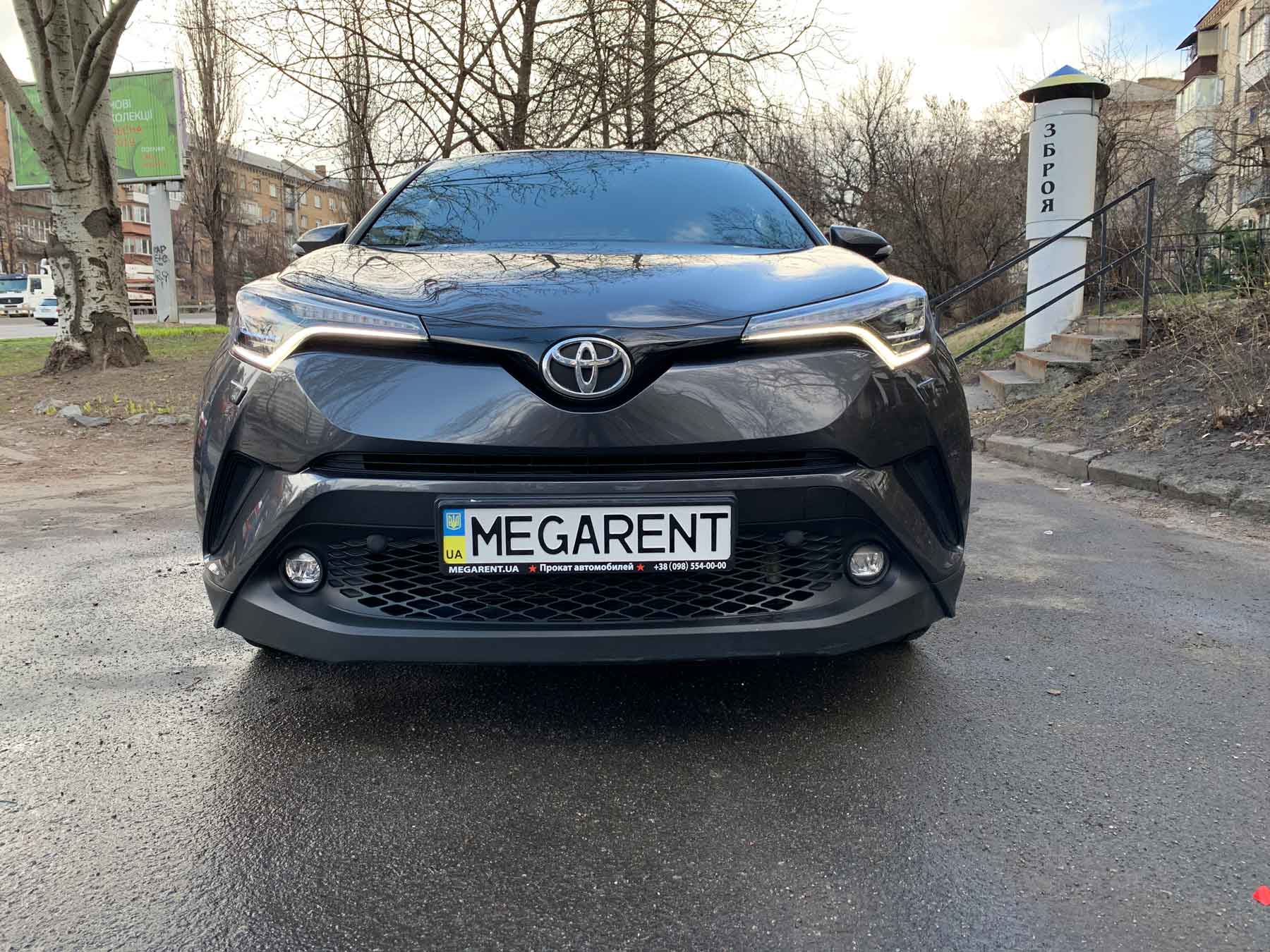 Car rental Toyota C-HR 2018 in Kyiv - photo 8