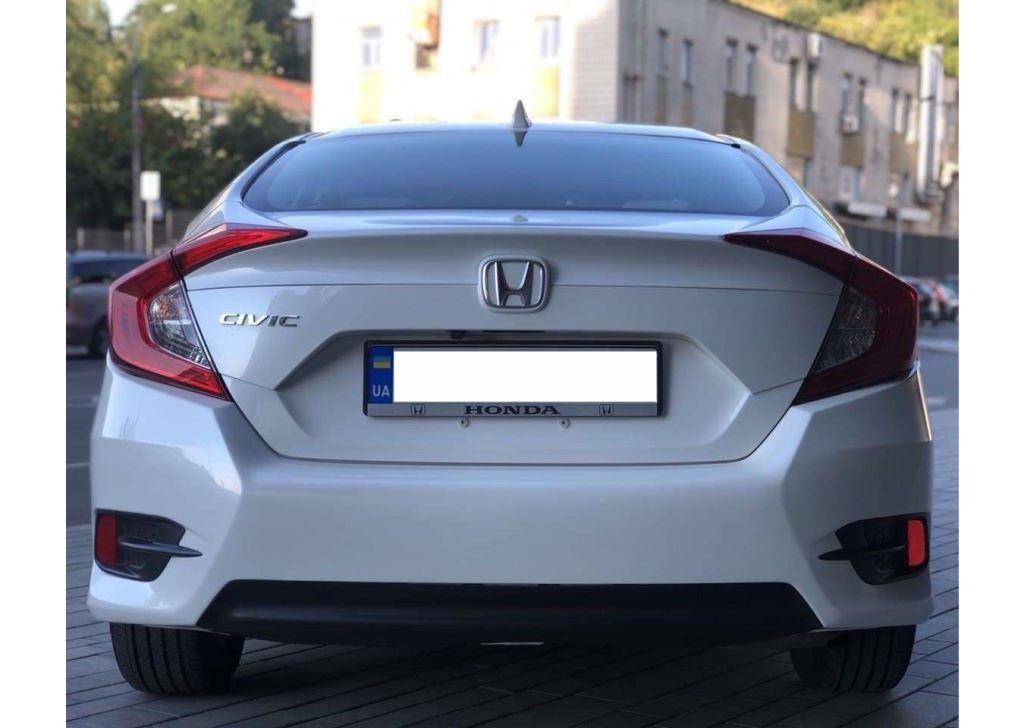 Прокат авто Honda Civic в Киеве - фото 4