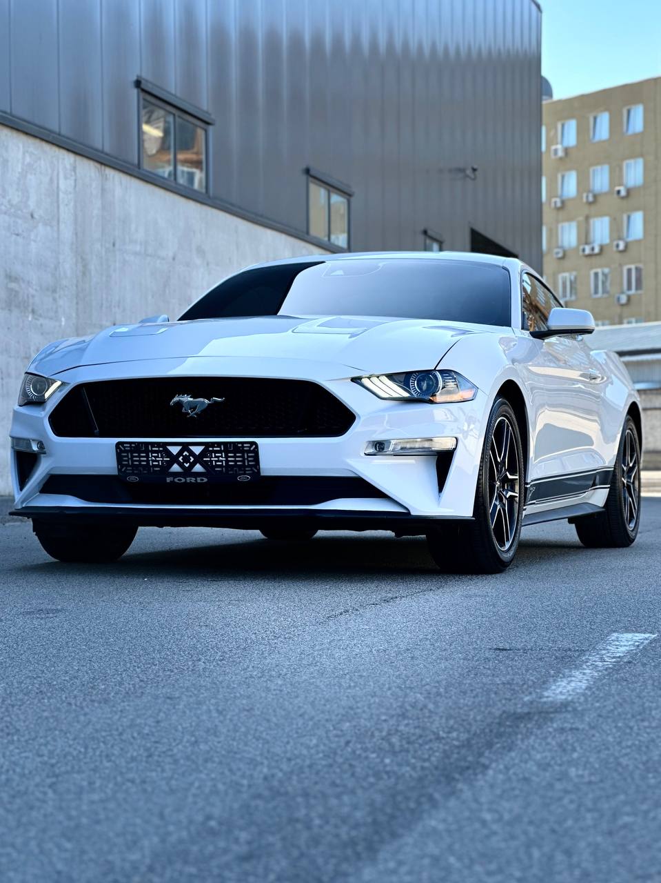Car rental Ford Mustang in Kyiv - photo 3