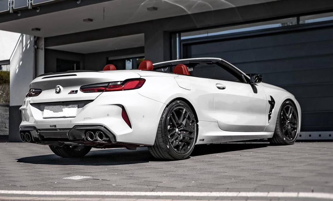   BMW M8 Cabrio   -  2