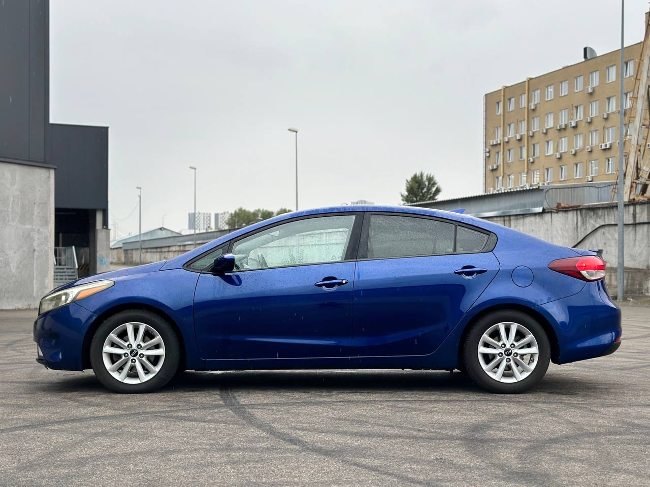   Kia Forte   -  3