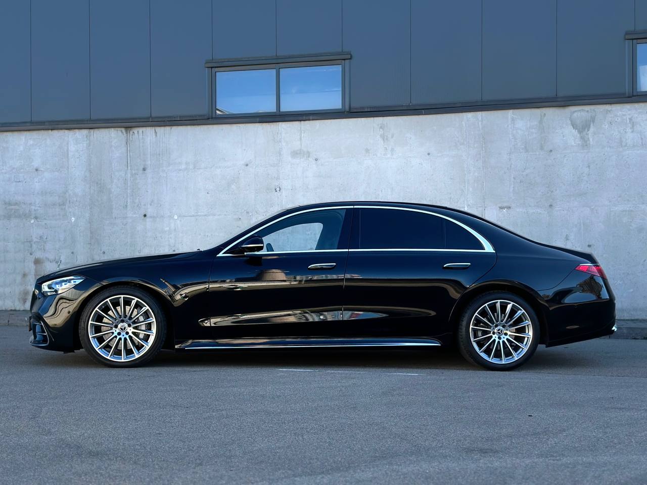   Mercedes-Benz S400D Long   -  3