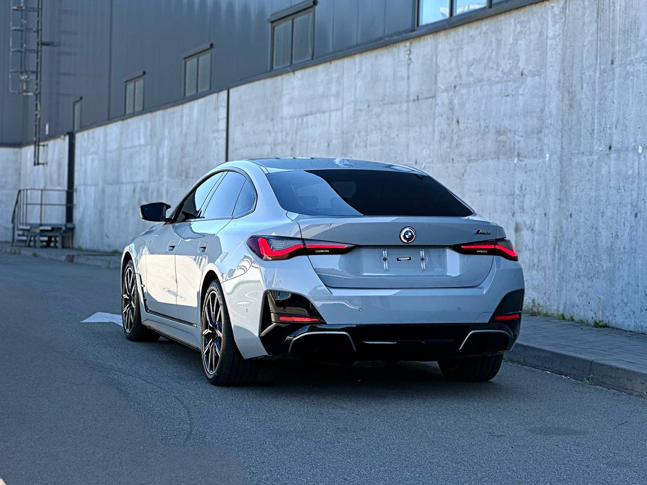   BMW I4 50   -  4