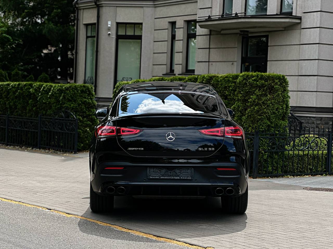   MERCEDES-BENZ GLE Coupe 53 AMG   -  5