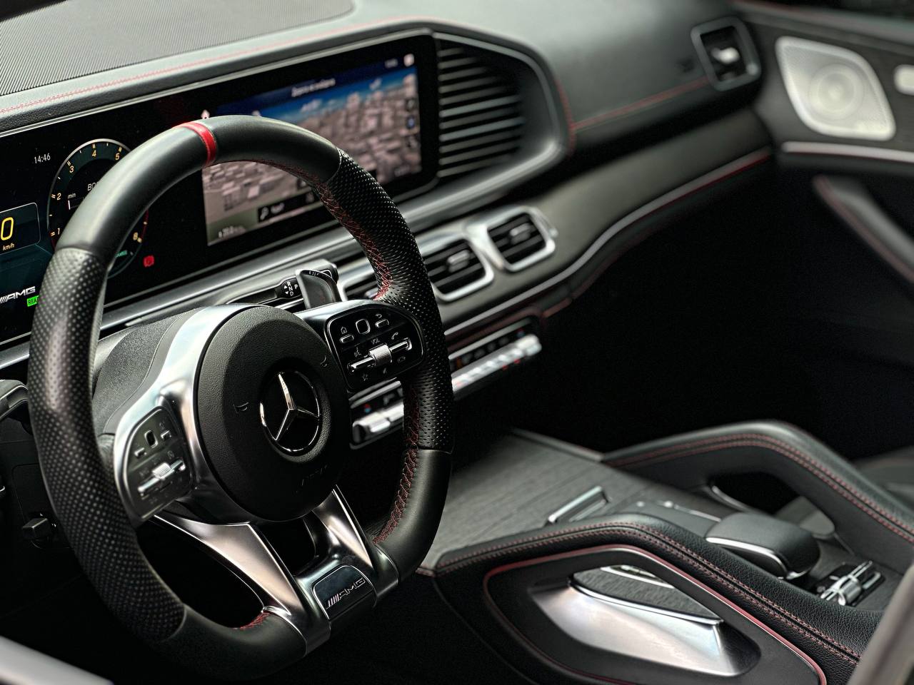   MERCEDES-BENZ GLE Coupe 53 AMG   -  6