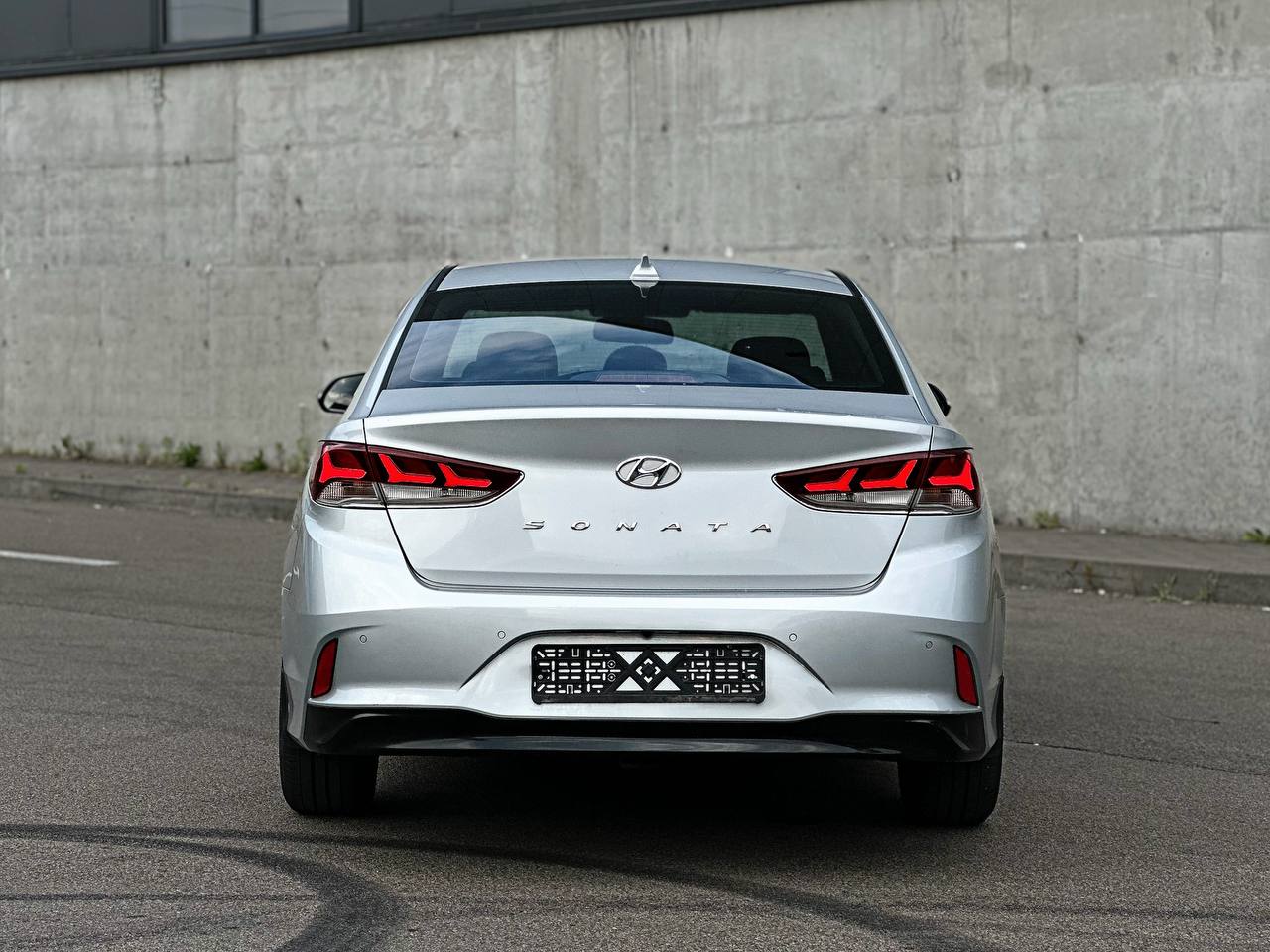   Hyundai Sonata LPI   -  5