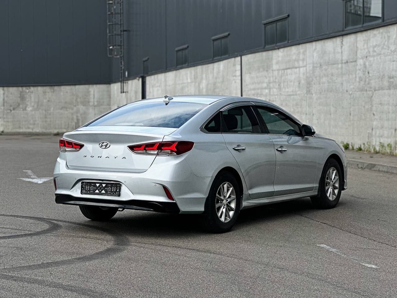  Hyundai Sonata LPI   -  6