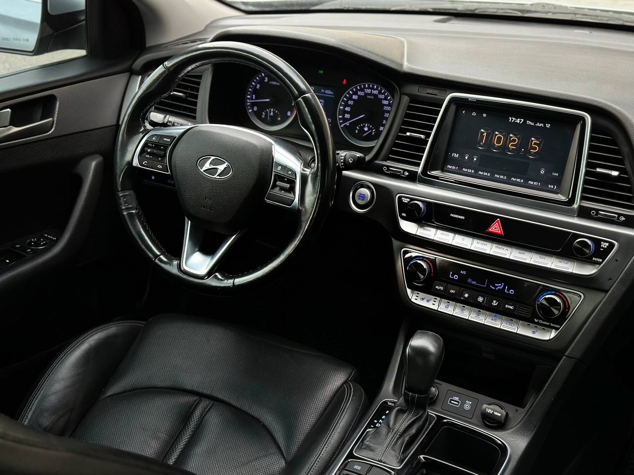   Hyundai Sonata LPI   -  7