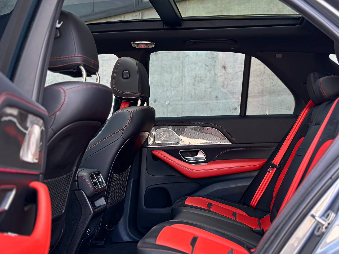   Mercedes Gle 53 AMG   -  8