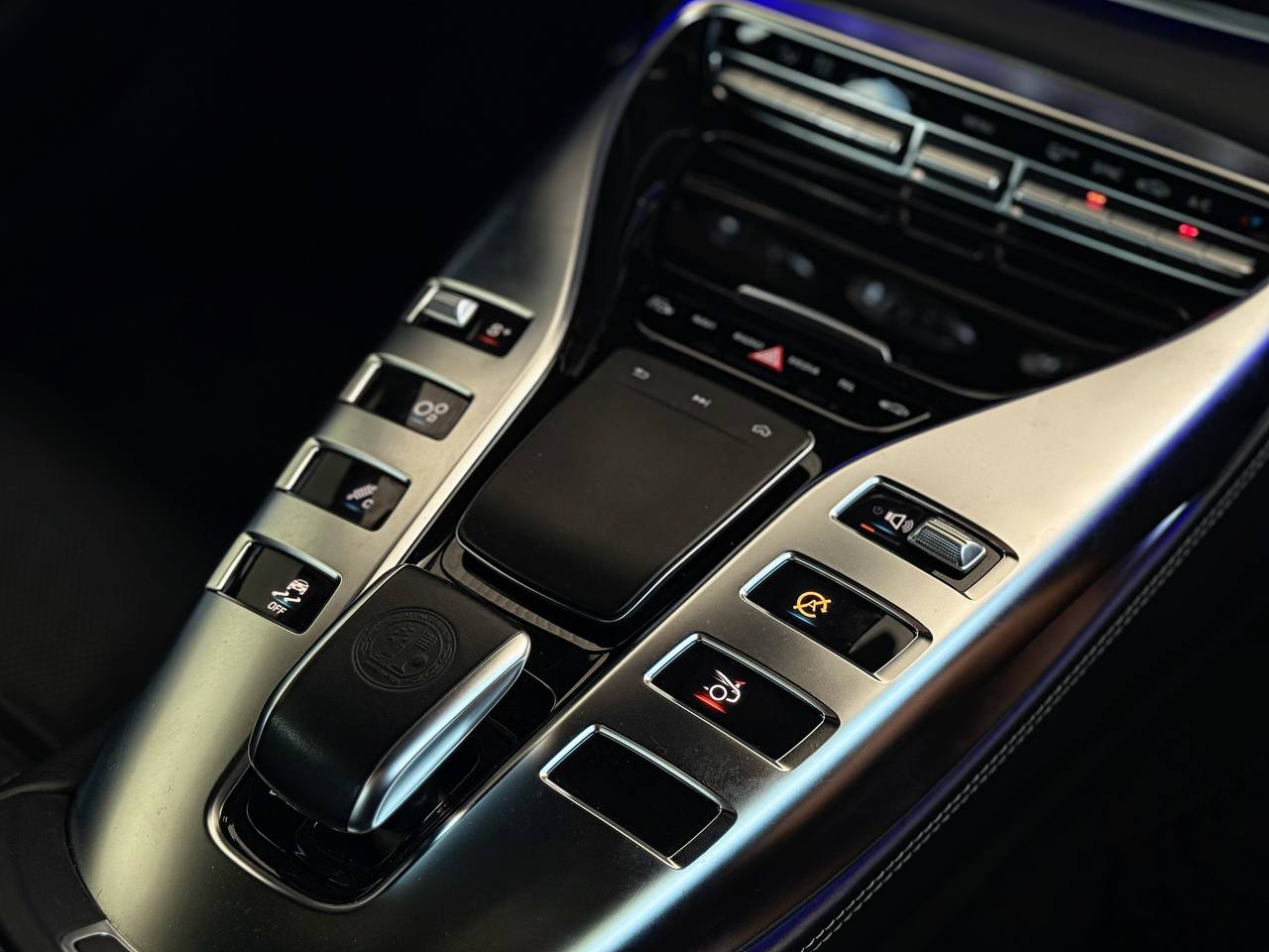   Mercedes-AMG GT 4-Door Coupe   -  9