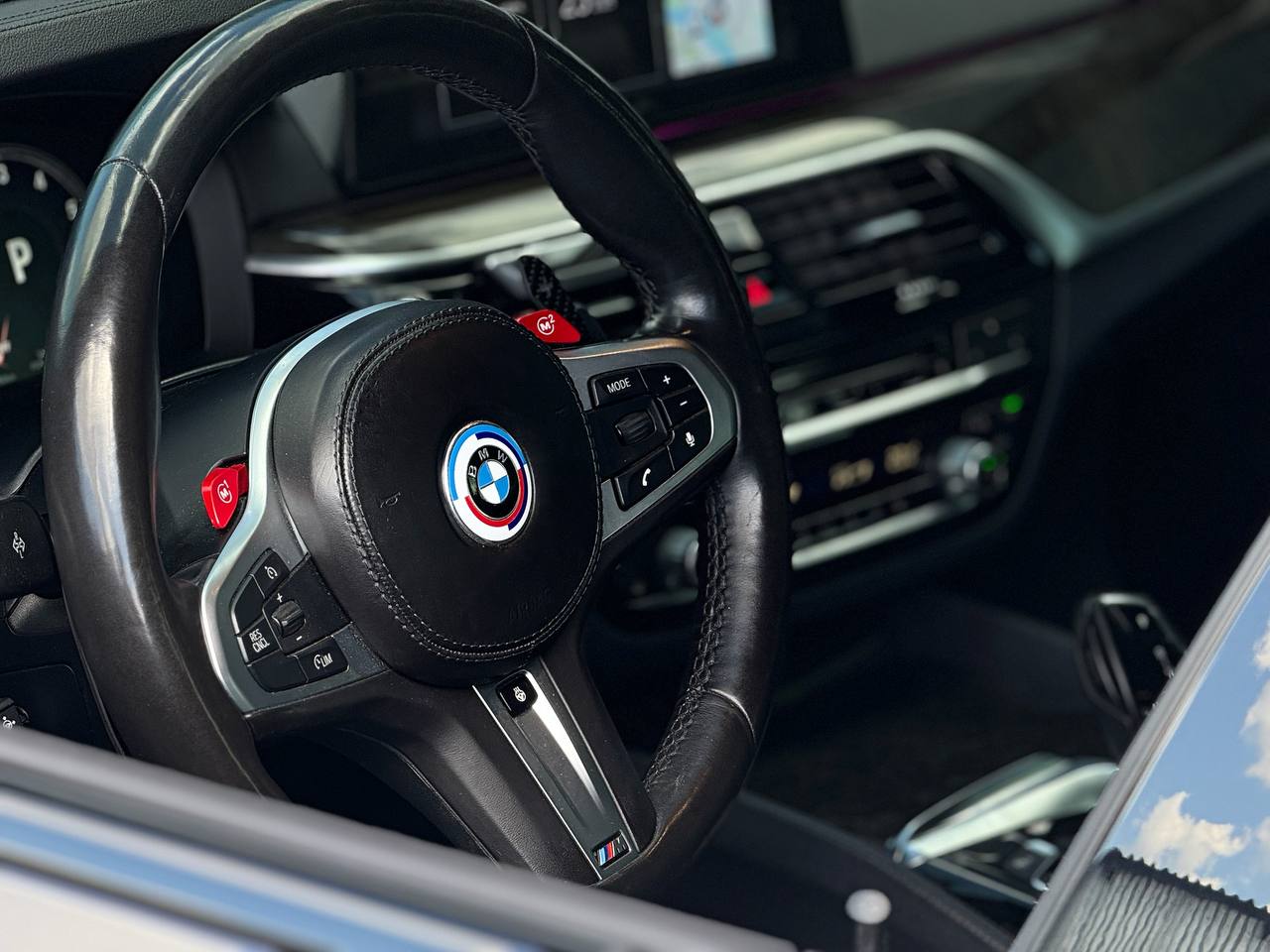   BMW G30 530E   -  8