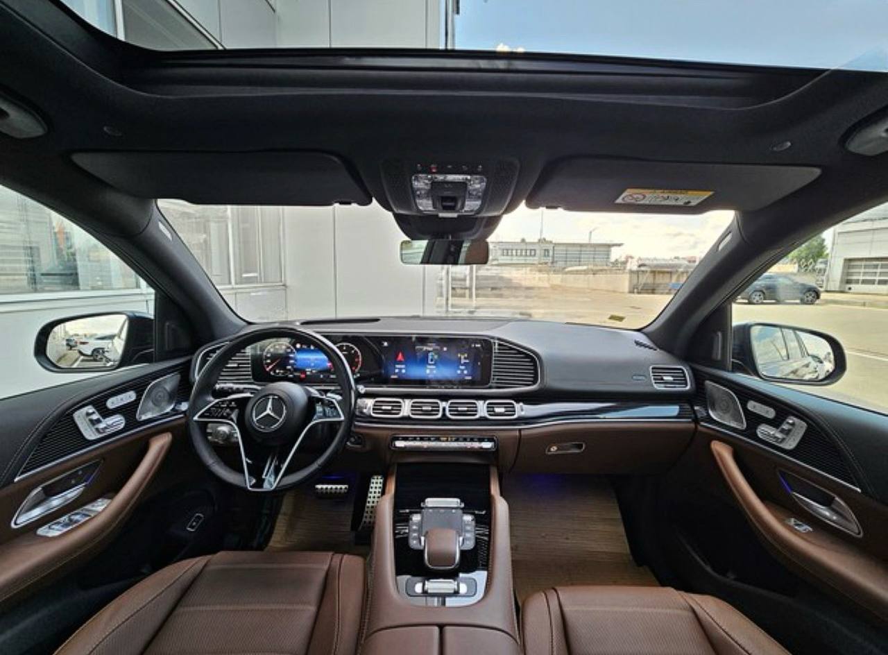  Mercedes-Benz GLS 2025   -  3