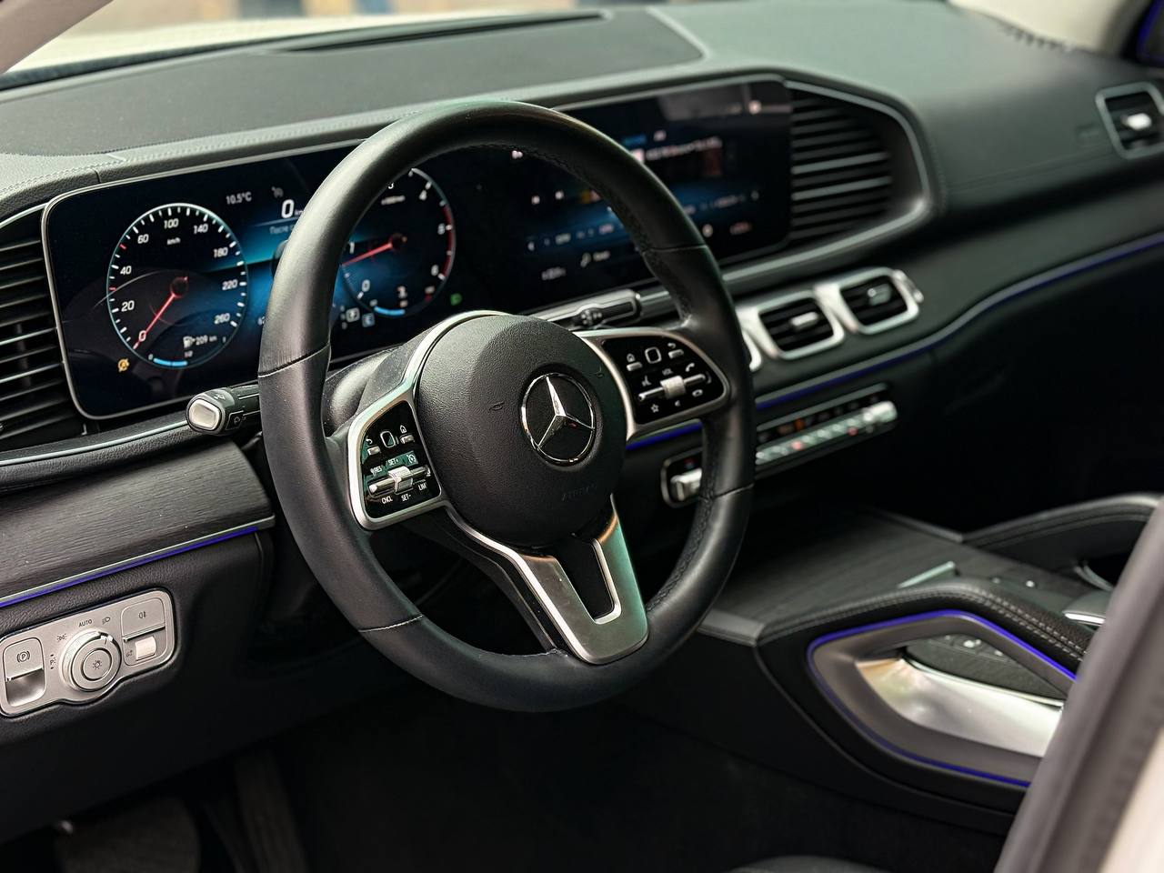   Mercedes-Benz GLE   -  8