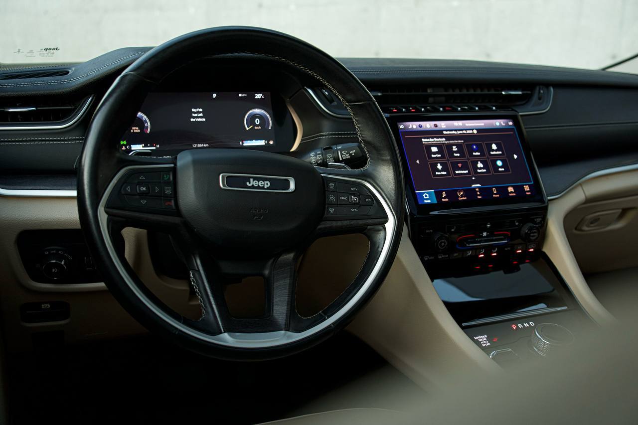 ������ ���� Jeep Grand Cherokee � ��� - ���� 7