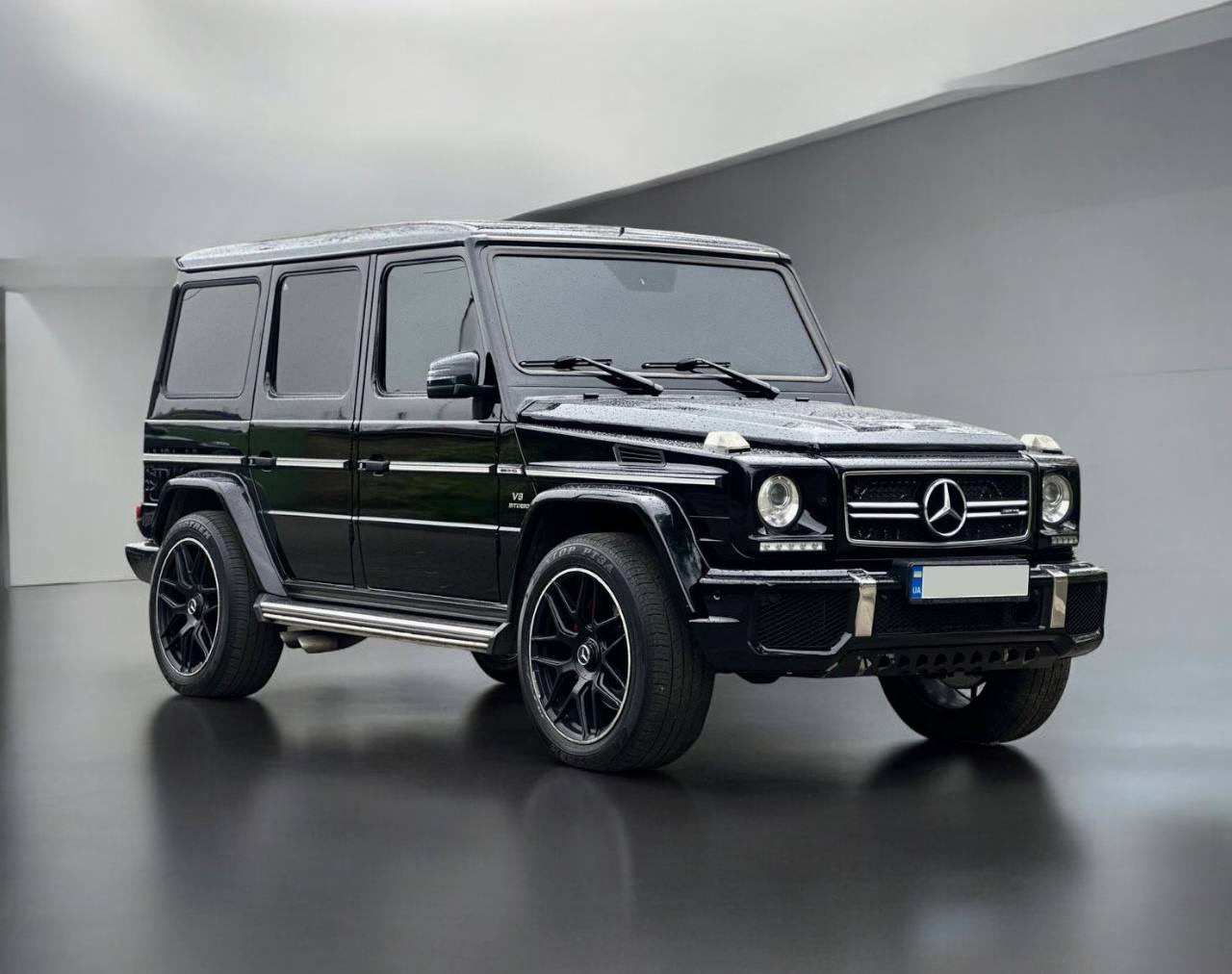   Mercedes-Benz G63 AMG   - 