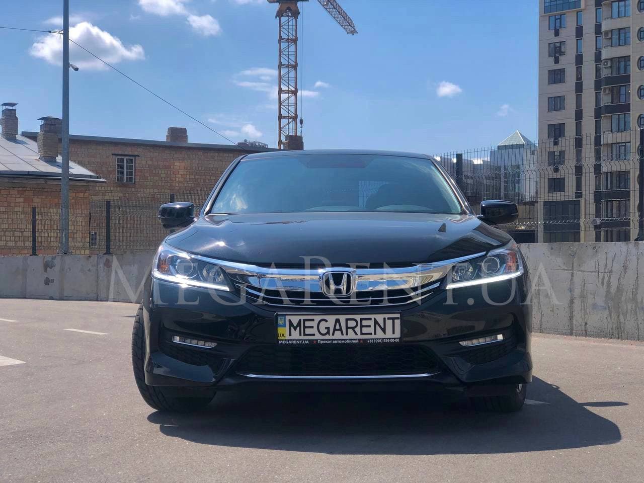 Прокат авто Honda Accord в Киеве - фото 3