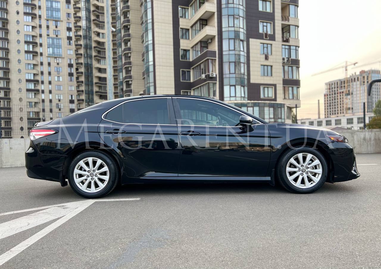 Прокат авто Toyota Camry XV70 у Києві - фото 3