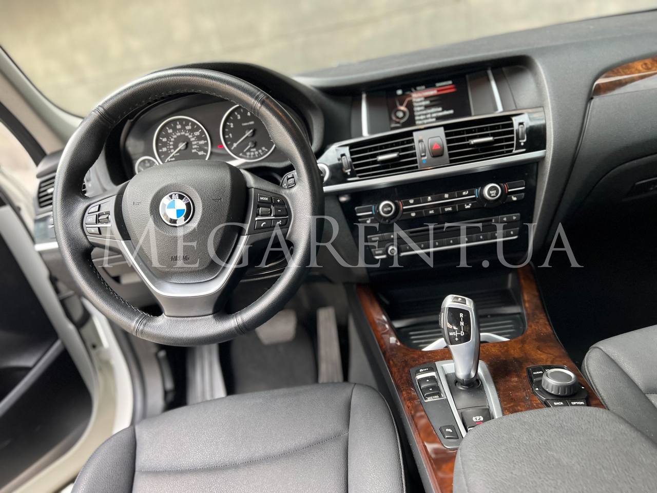 Прокат авто BMW X3 у Києві - фото 5