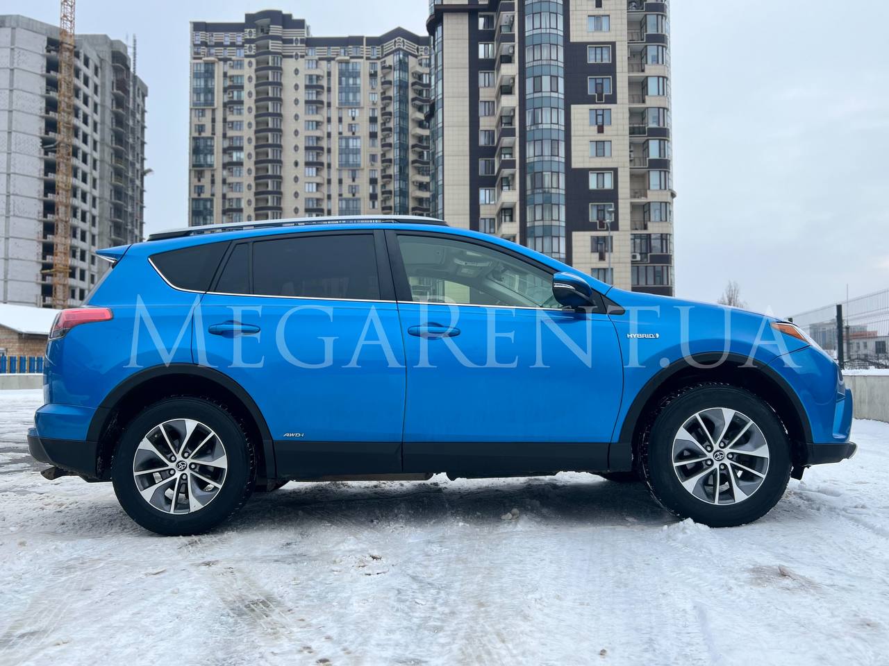 Прокат авто Toyota RAV4 Hybrid у Києві - фото 2