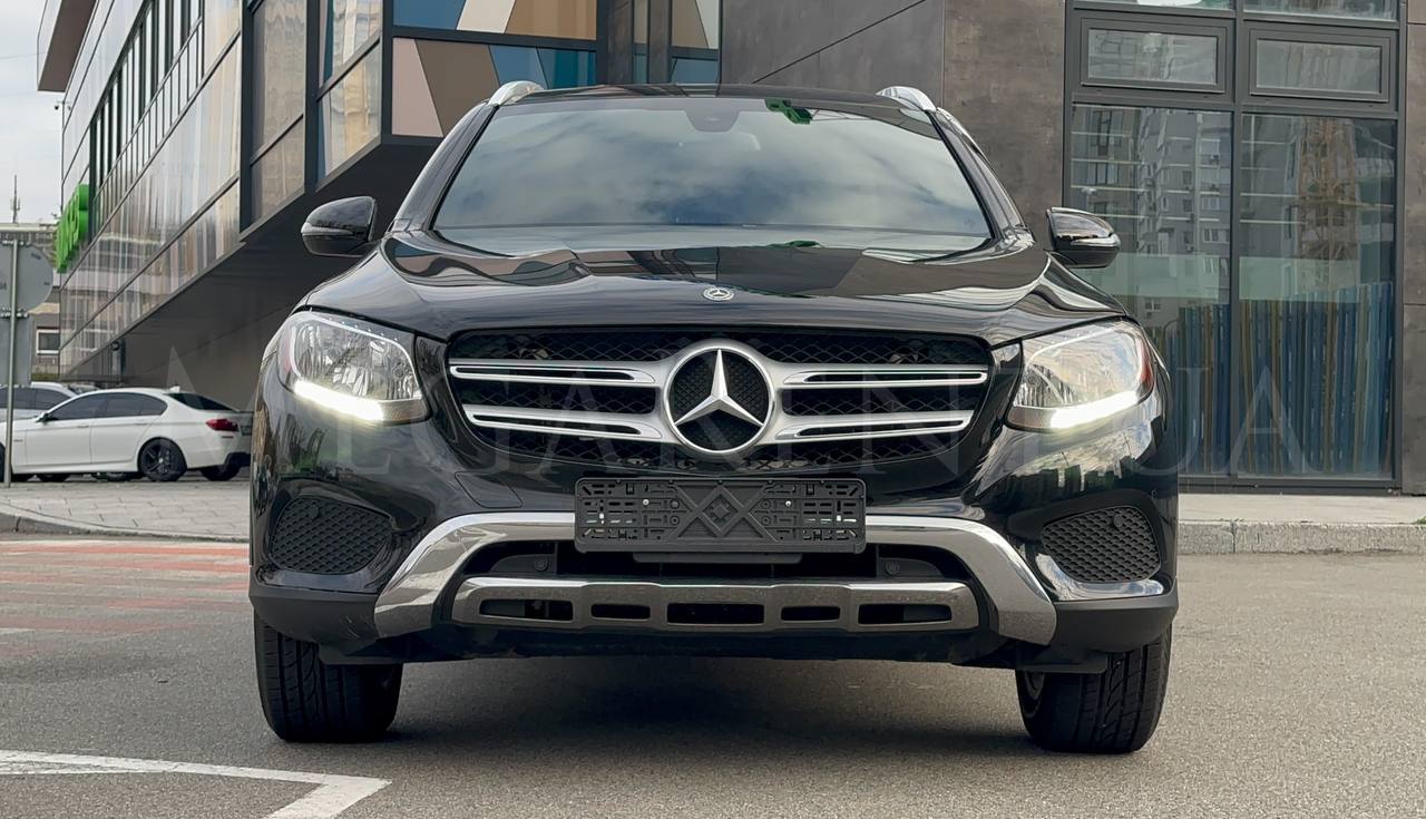Прокат авто Mercedes-Benz GLC у Києві - фото 2