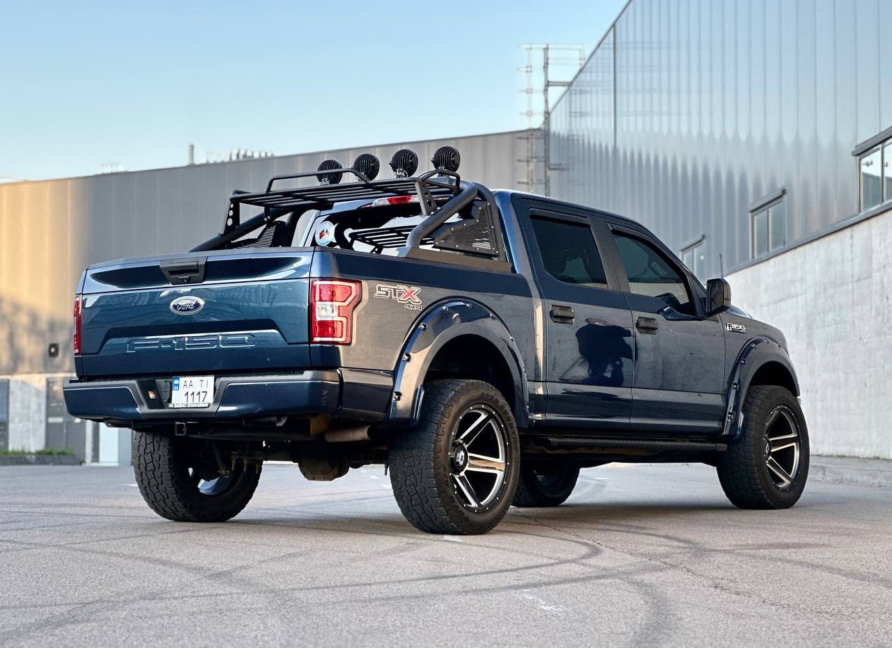   Ford F150   -  4