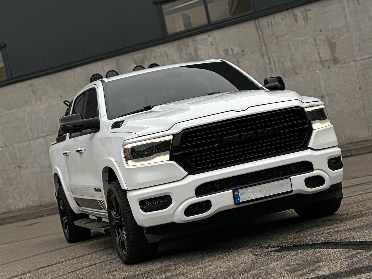   RAM 1500   -  2